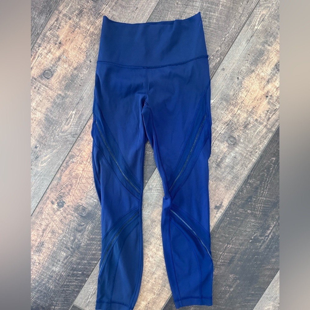 Lululemon High Times Pant Metta Size 4 Blue Mesh Panel 25” Crop Leggings